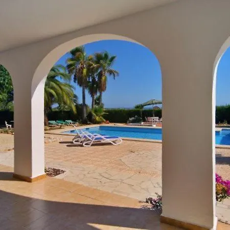 Villa Sleeps 8 Pool *